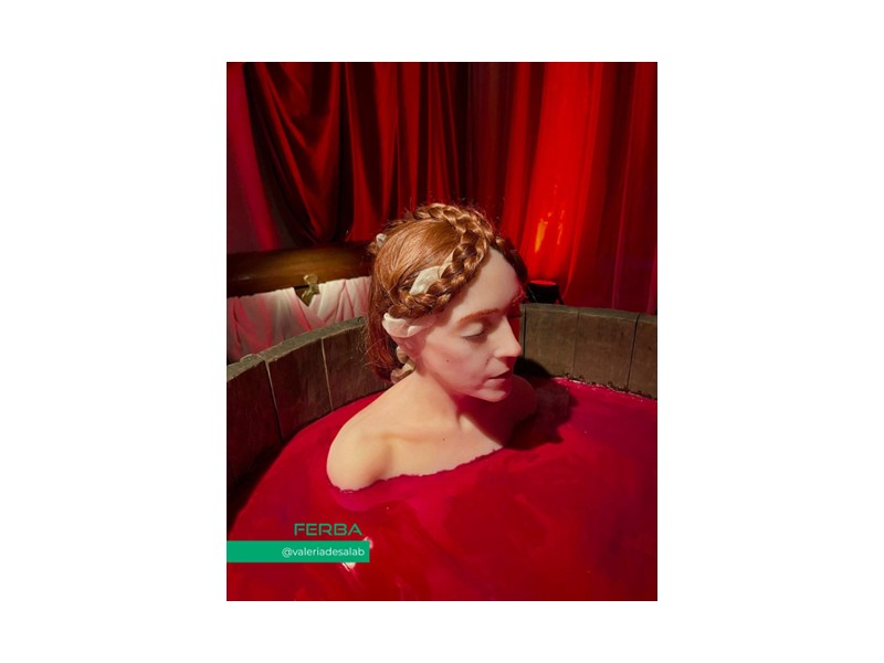 Realizzato da Valeria Besa con Dragon Skin 20